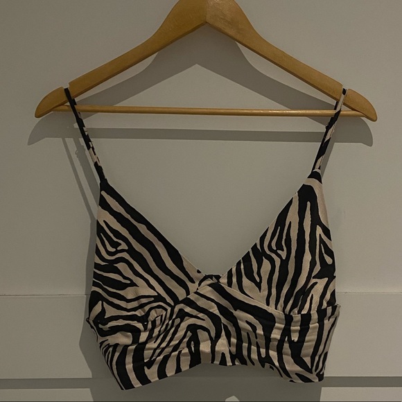 Zara Zebra Print Crop Top - Picture 3 of 3